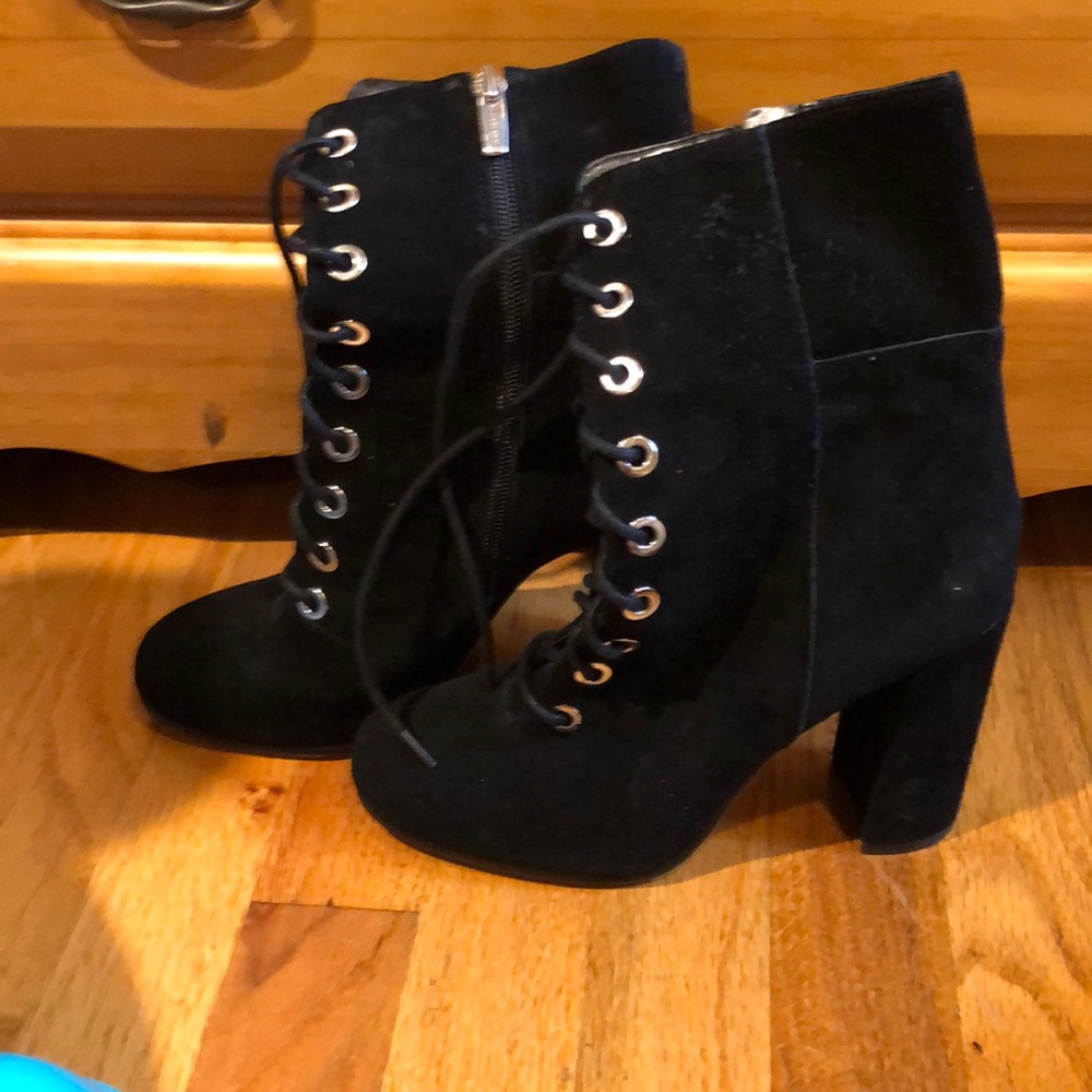 Black Vince camuto lace up boot